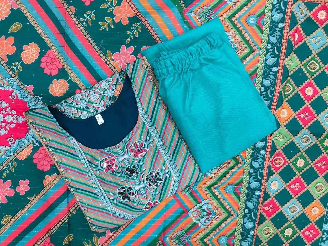 Blue Muslin Kurti with Pant and Dupatta Set Kurti with Bottom and Dupatta Shopin Di Apparels