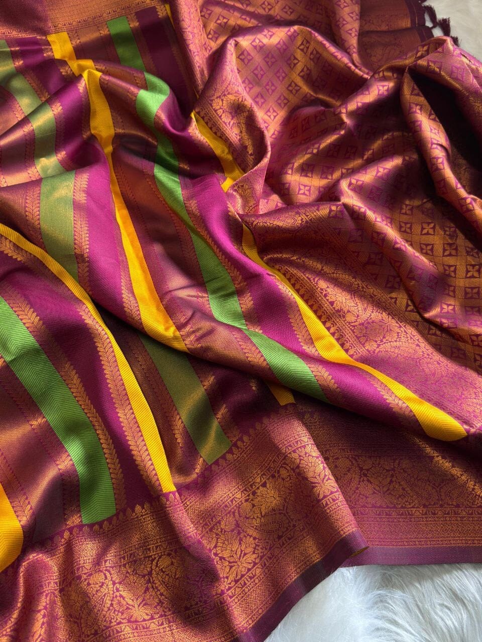 Majenta Soft Banarasi Grand Rich Pallu with Brocade Blouse Banarasi Saree Shopin Di Apparels