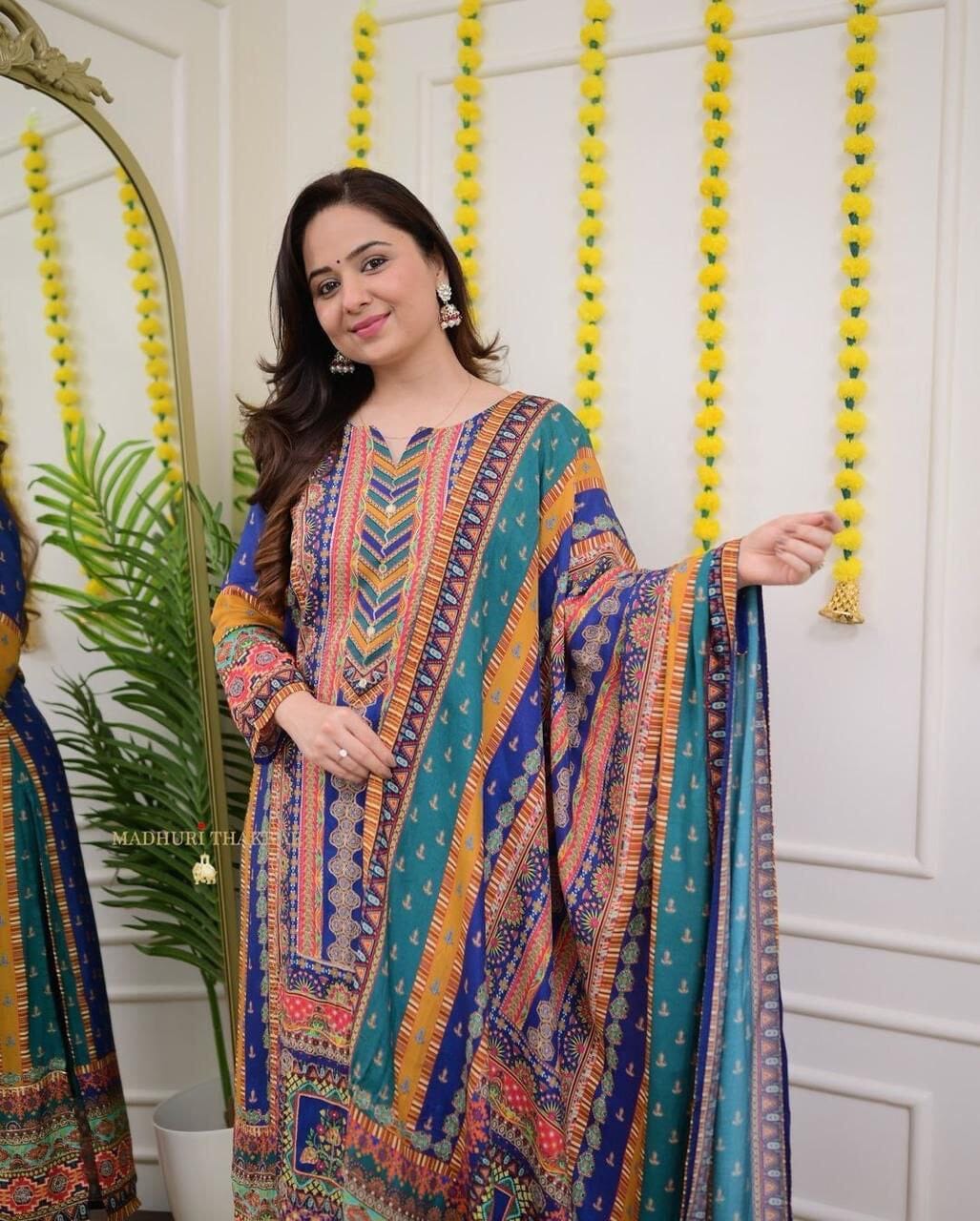 Multicoloured print with Embroidered Kurti with Dupatta and Pant Set Kurti with Bottom and Dupatta Shopin Di Apparels