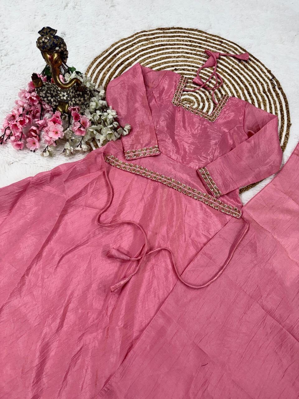 Pink Premium Gold Crush Handwork Gown with Dupatta Gown with Dupatta Shopin Di Apparels