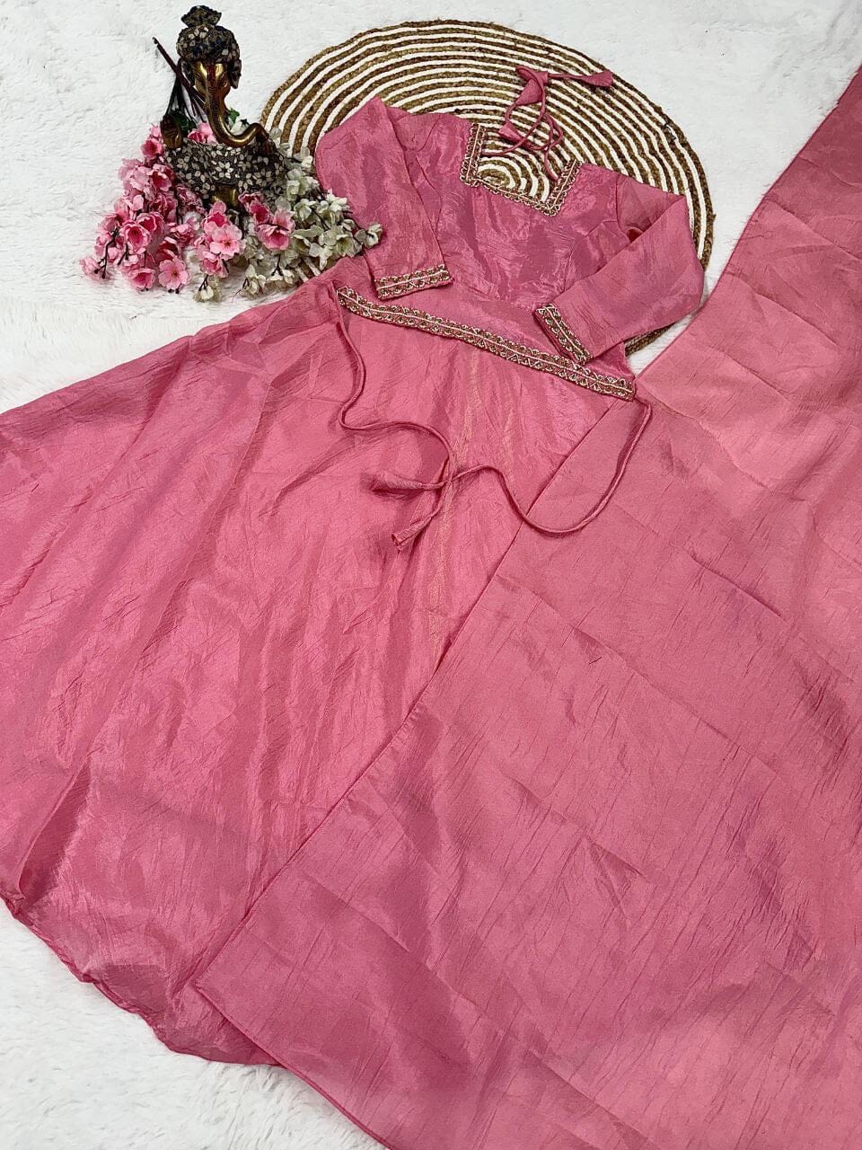 Pink Premium Gold Crush Handwork Gown with Dupatta Gown with Dupatta Shopin Di Apparels