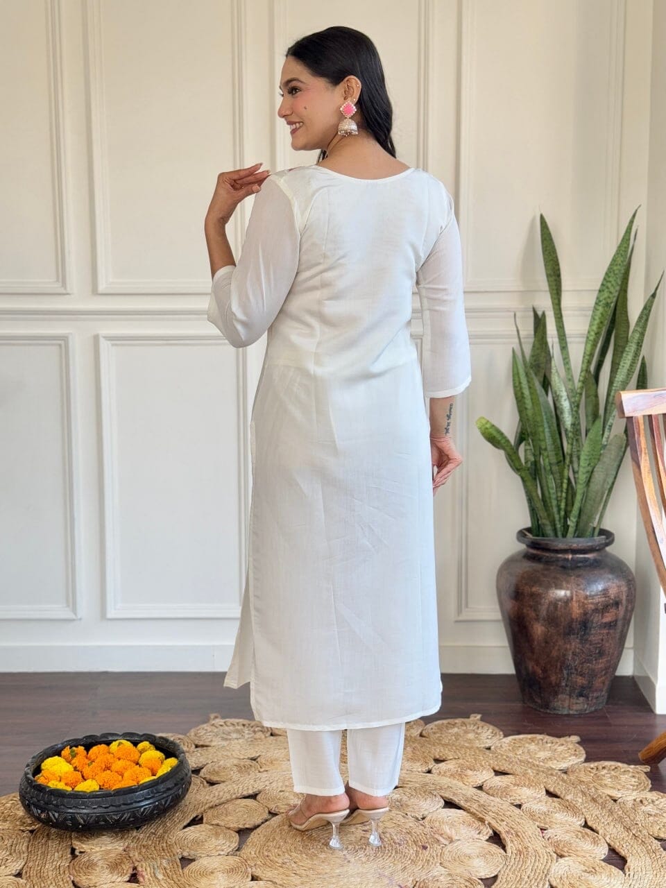 White Embroidered Chanderi Viscose Top with Nylon Dupatta and Pant set Kurti with Bottom and Dupatta Shopin Di Apparels