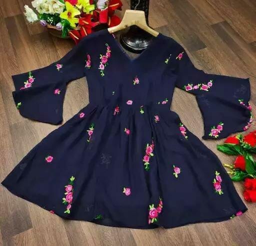 Hravy Georgette Digital Printed Western Tops with Bell sleeves Western Top Shopin Di Apparels