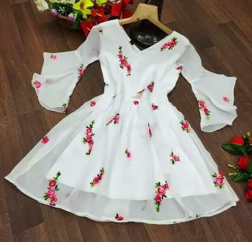 Hravy Georgette Digital Printed Western Tops with Bell sleeves Western Top Shopin Di Apparels