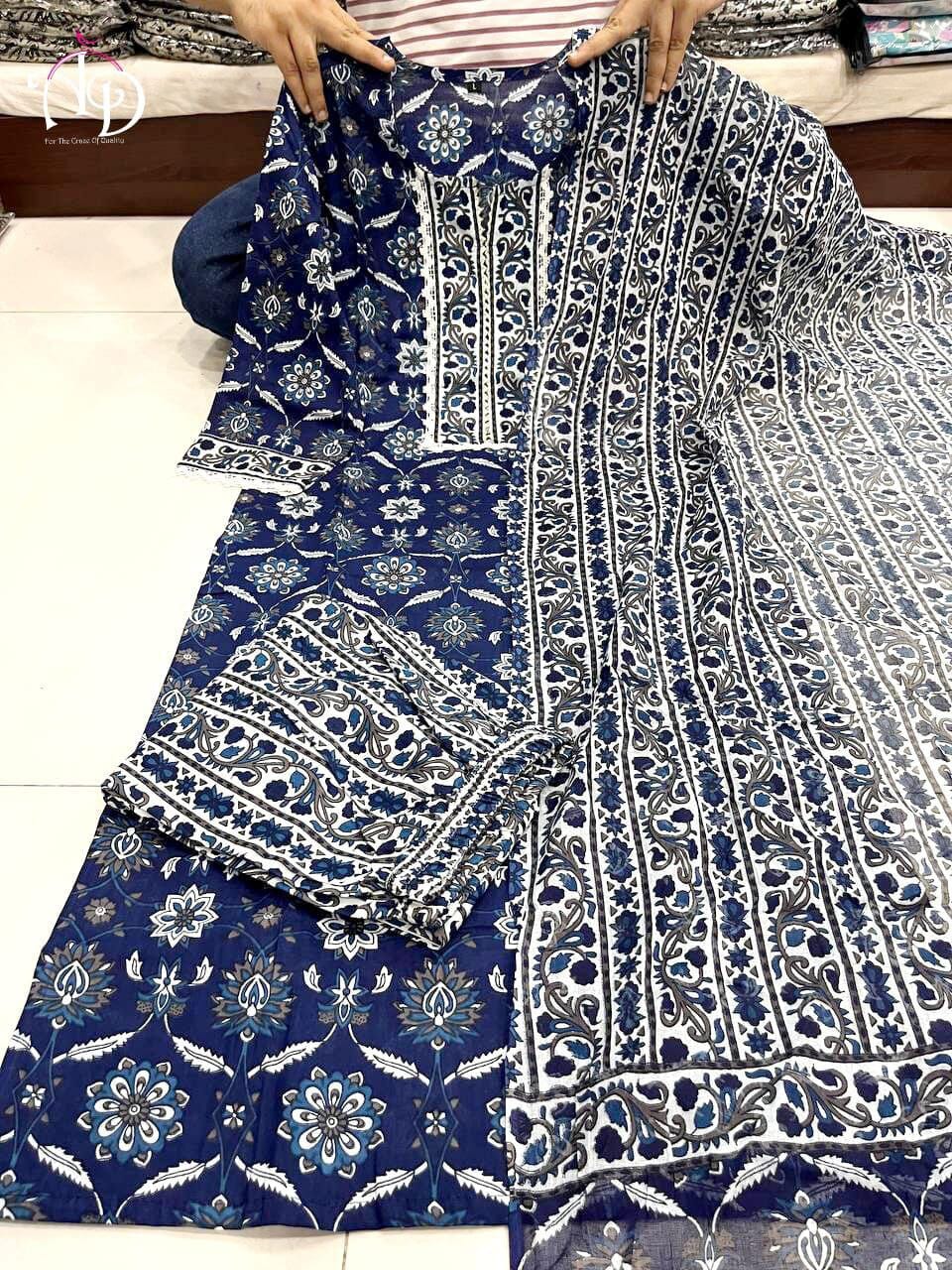Murti Blue Gujarati Kurta with Pant and Duppata Kurti with Dupatta and Bottom Shopin Di Apparels
