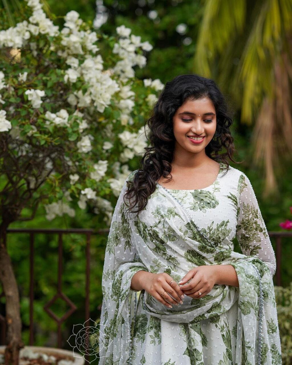 Solid Butti Georgette Green Floral Printed Maxi Gown with Dupatta Gown shopindi.sg