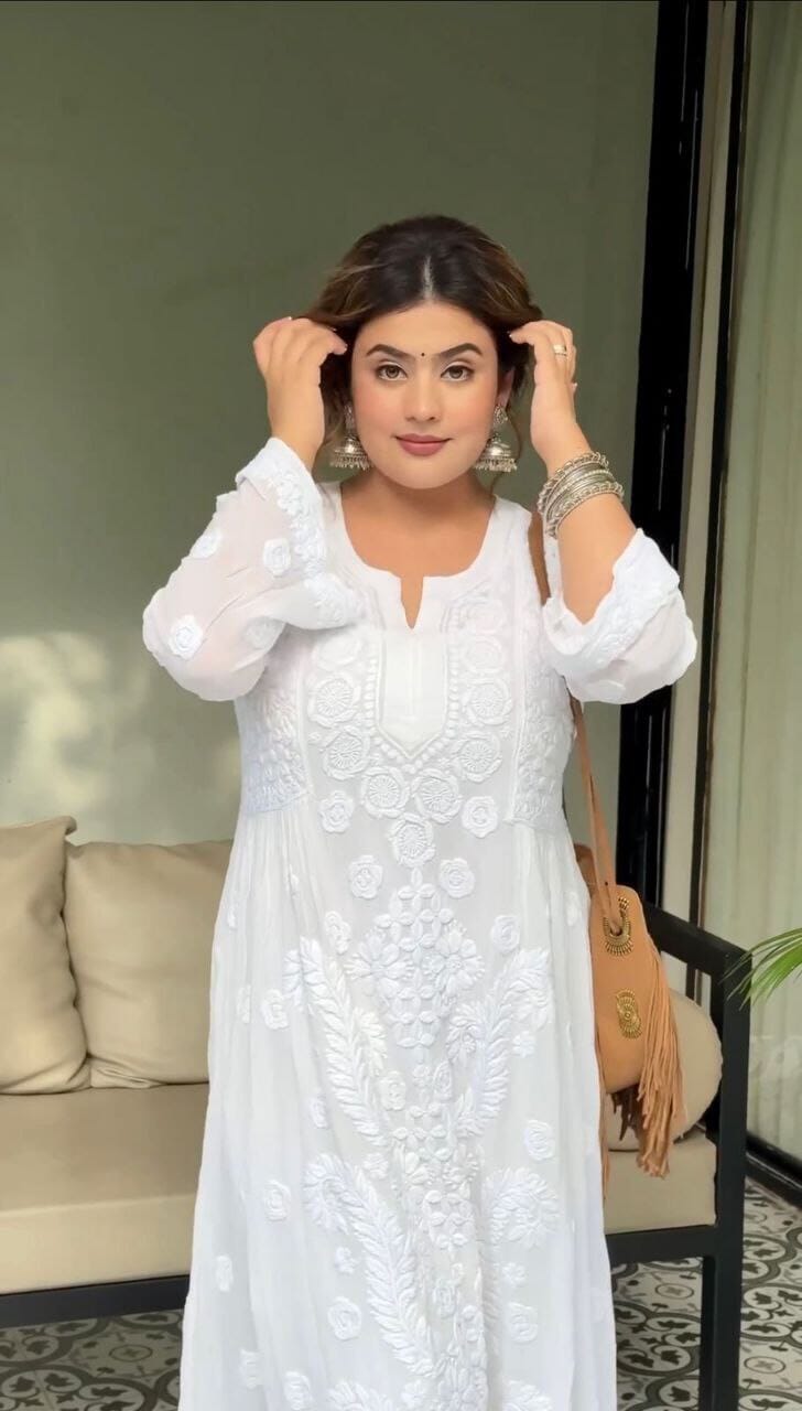 White & White Rayon Embroidered Kurti with Pant Kurti with Pant Shopin Di Apparels