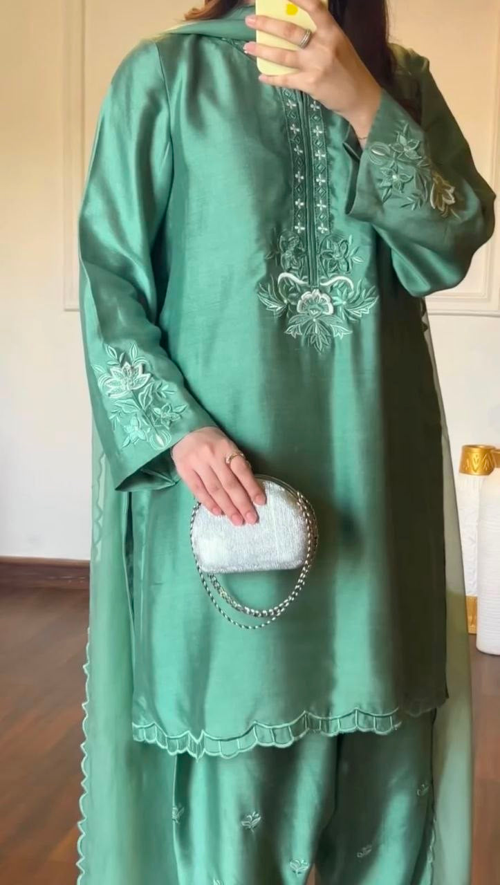 American Silk Designer Palazzo Set