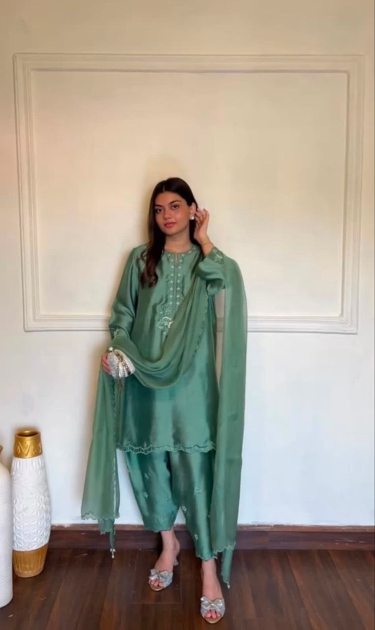 American Silk Designer Palazzo Set
