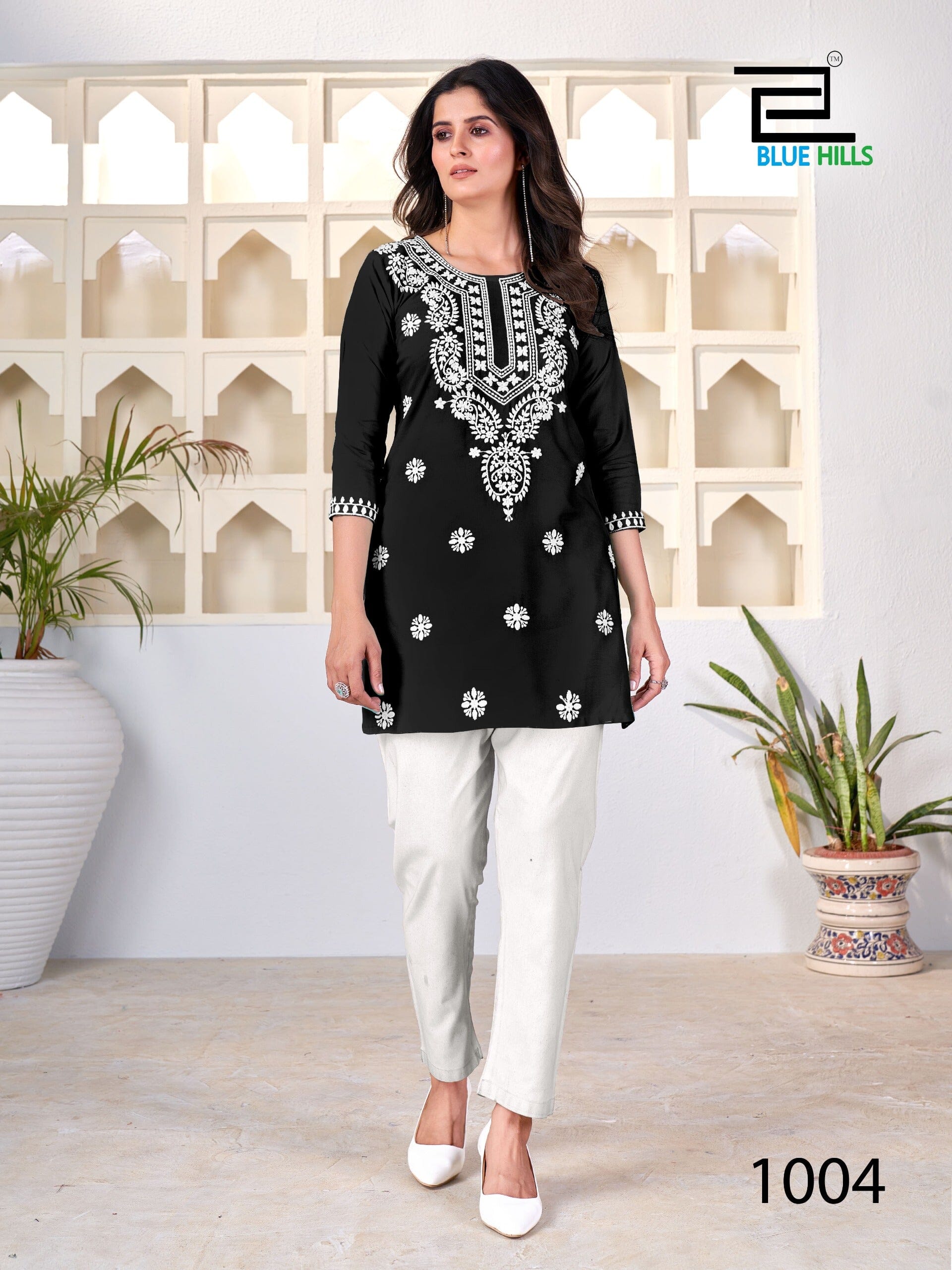 Black Amelia Lucknavi Embroidery Rayon Short Kurti Kurti Shopin Di Apparels 