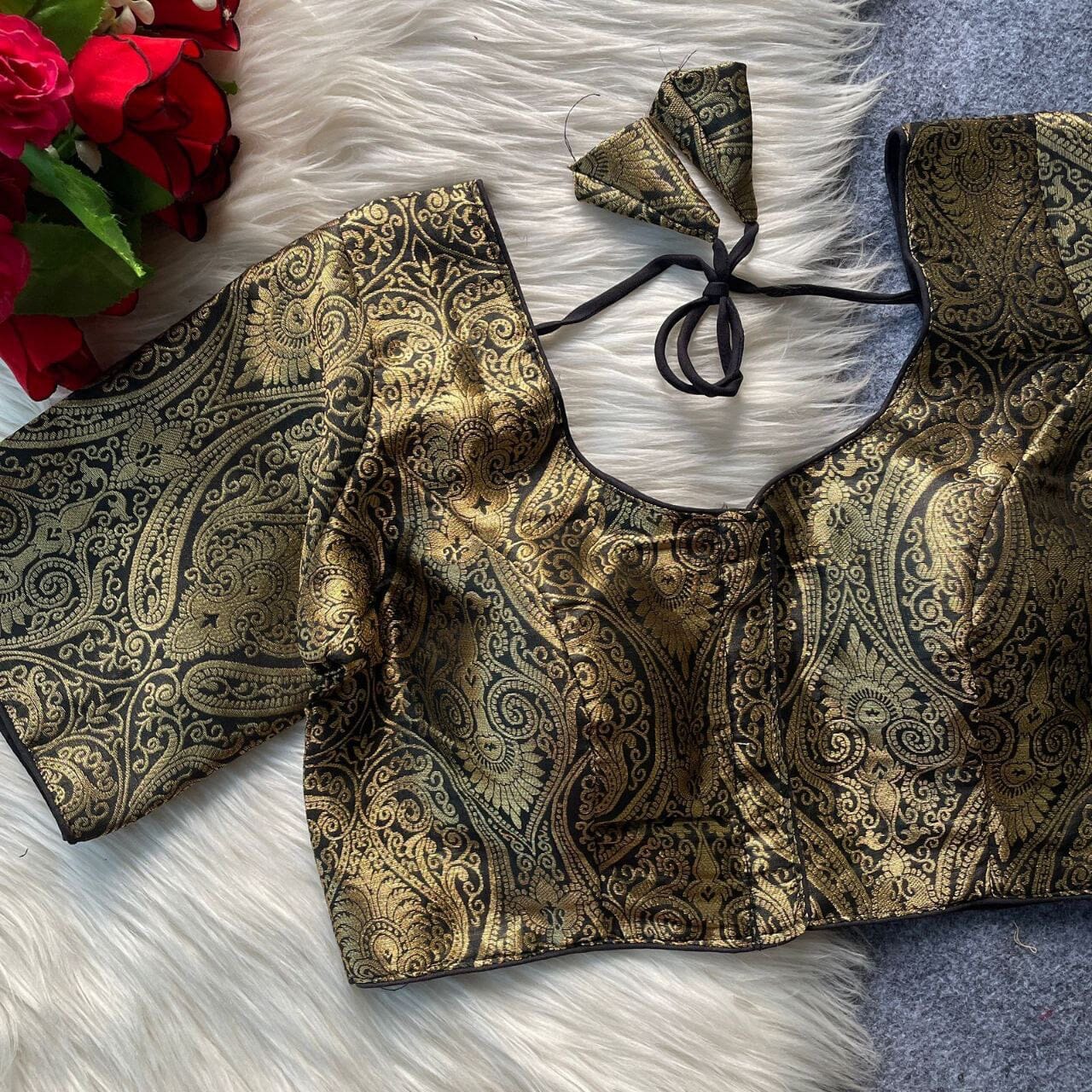 Golden Zari work Readymade Blouse with Banarasi Silk Readymade Blouse Shopin Di Apparels 