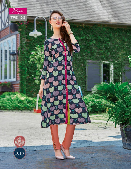 1013 Globus City Rayon Print Kurti with Rayon Pant - Shopindiapparels.com