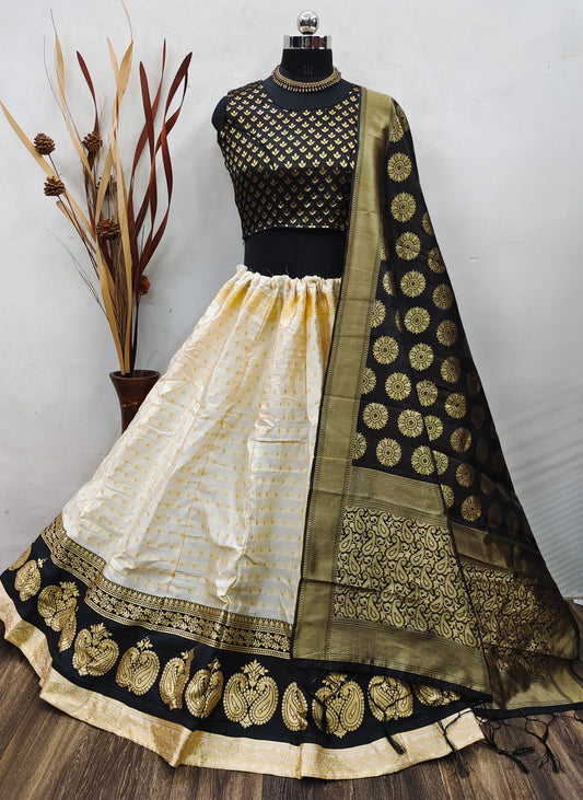 Black Banarasi Silk Blouse with Lehenga and Dupatta 3pc Lehenga Shopindiapparels.com 