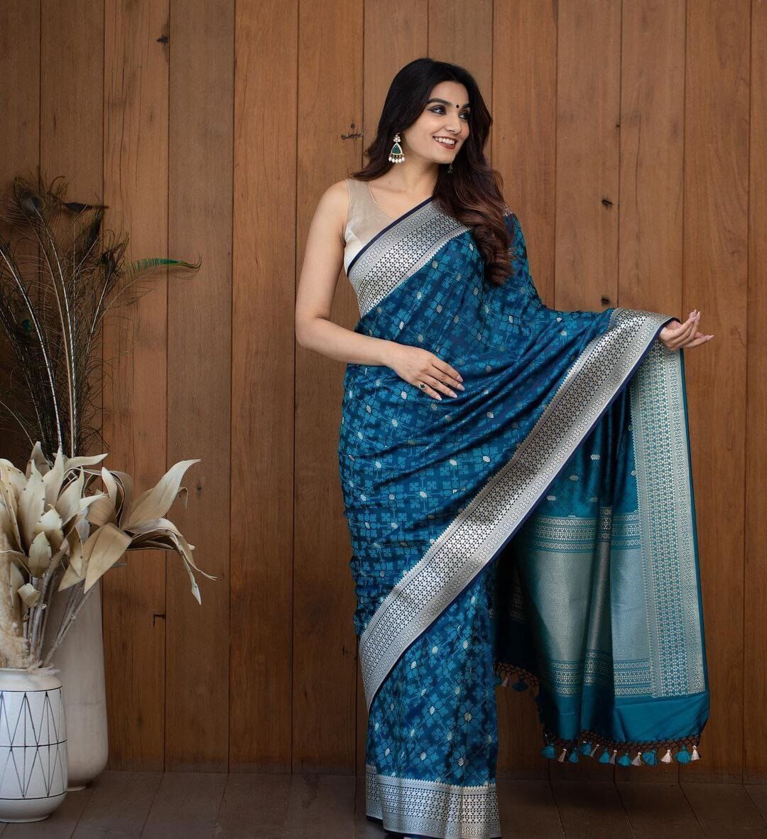 Blue Soft Lichi Silk Saree Shopin Di Apparels 