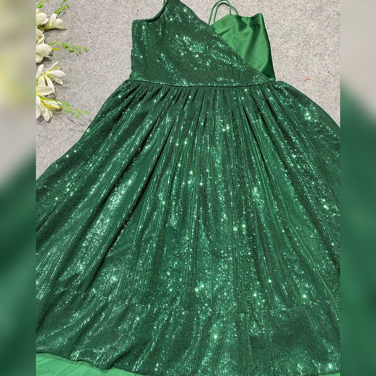Designer Fancy Wear Dark Green Sequence work Sleeveless Gown gown shopindi.sg 