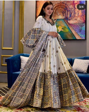 Load image into Gallery viewer, Heavy Printed Designer Gown with Dupatta Shopindiapparels.com 