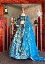 Load image into Gallery viewer, Yankita Kapoor Designer Banarasi Silk 3pc Lehenga 3pc Lehenga Shopindiapparels.com 