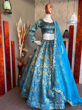 Load image into Gallery viewer, Yankita Kapoor Designer Banarasi Silk 3pc Lehenga 3pc Lehenga Shopindiapparels.com 